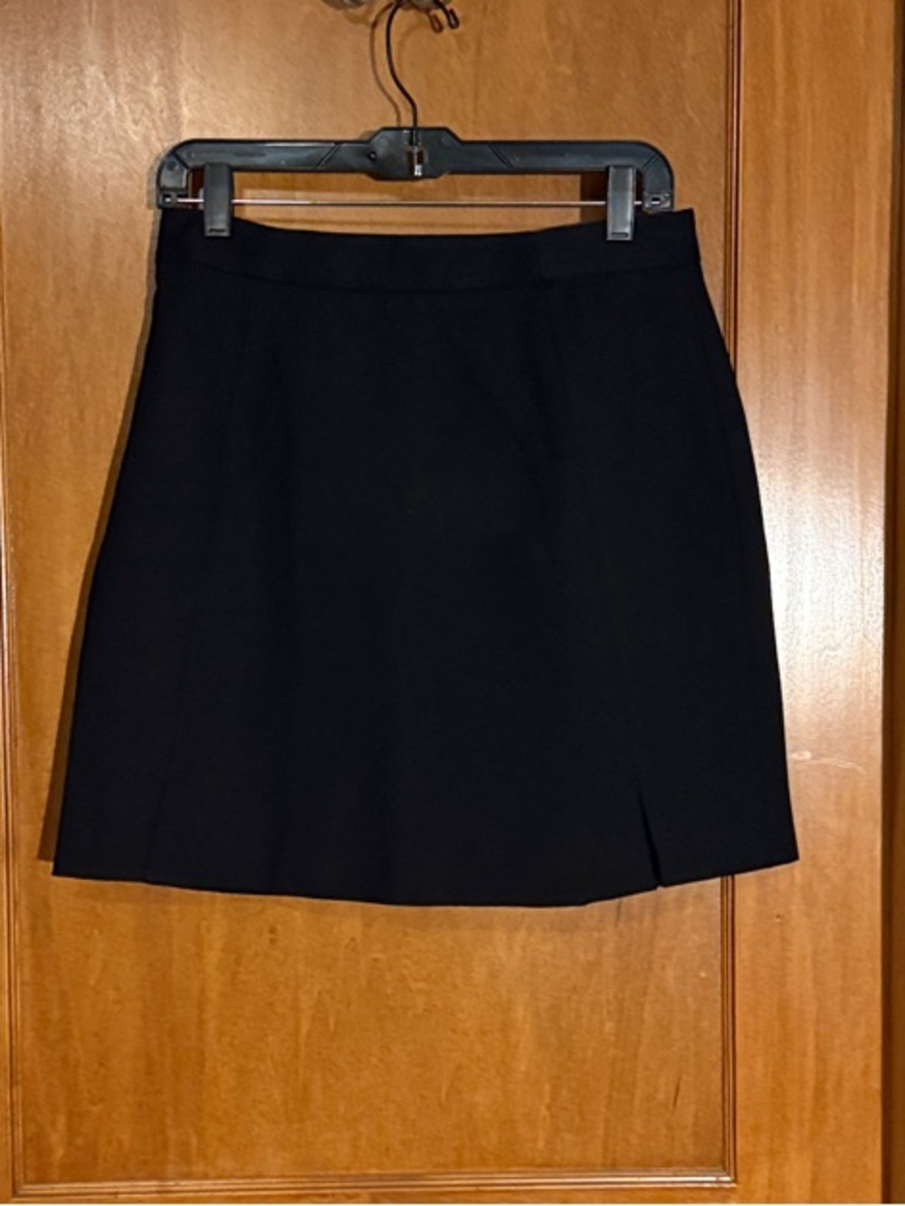 NWT Banana Republic Classic Black Women's A-Line Skirt - Size 6